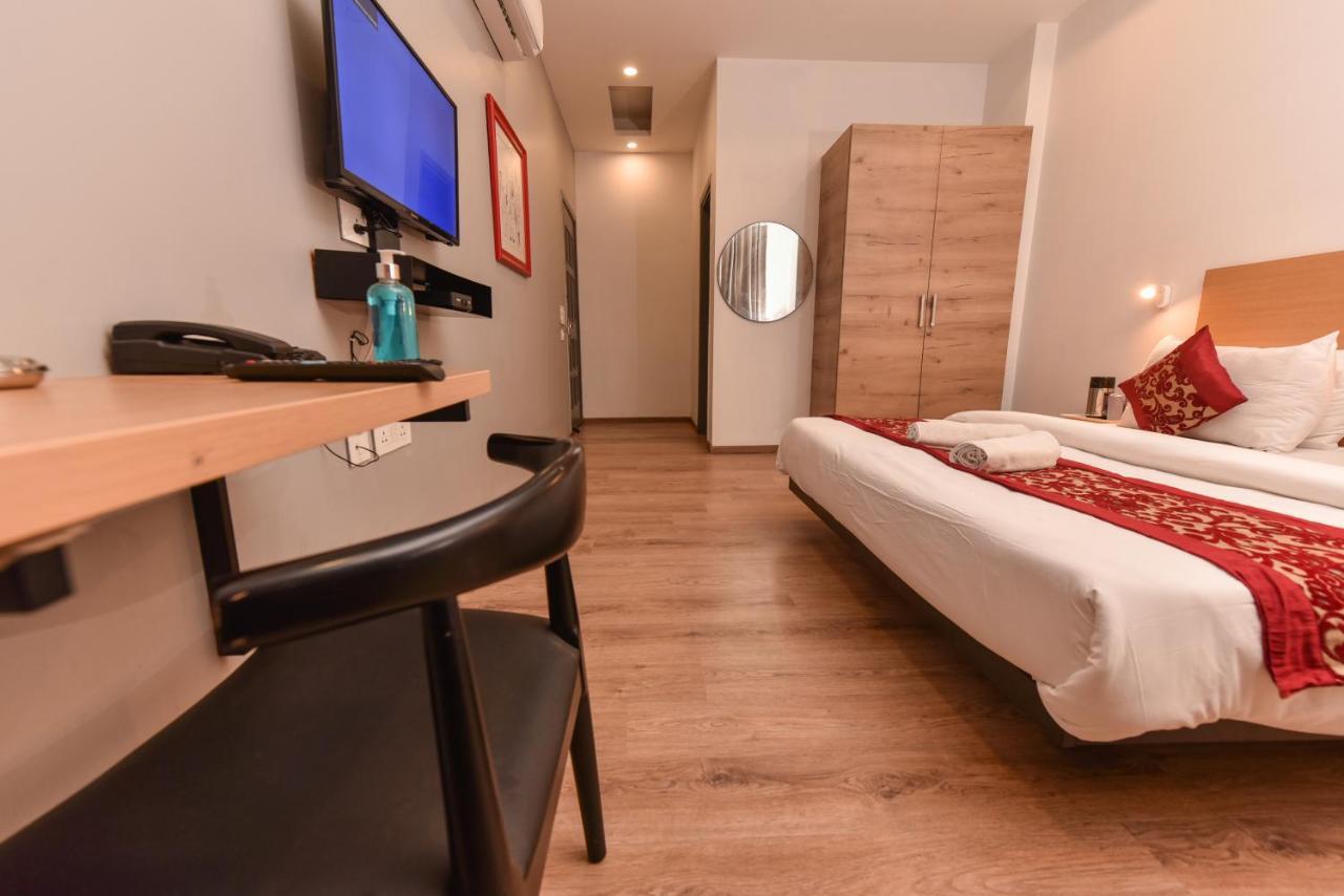 Hotel Red Saffron Nové Dillí Exteriér fotografie
